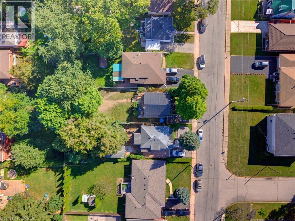 410 Nelson Street, Brantford, ON