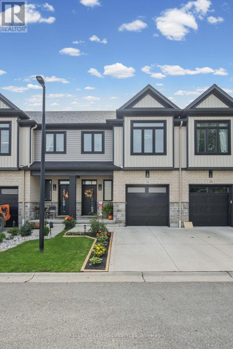 32 - 601 Lions Park Drive, Strathroy-Caradoc (Mount Brydges), ON