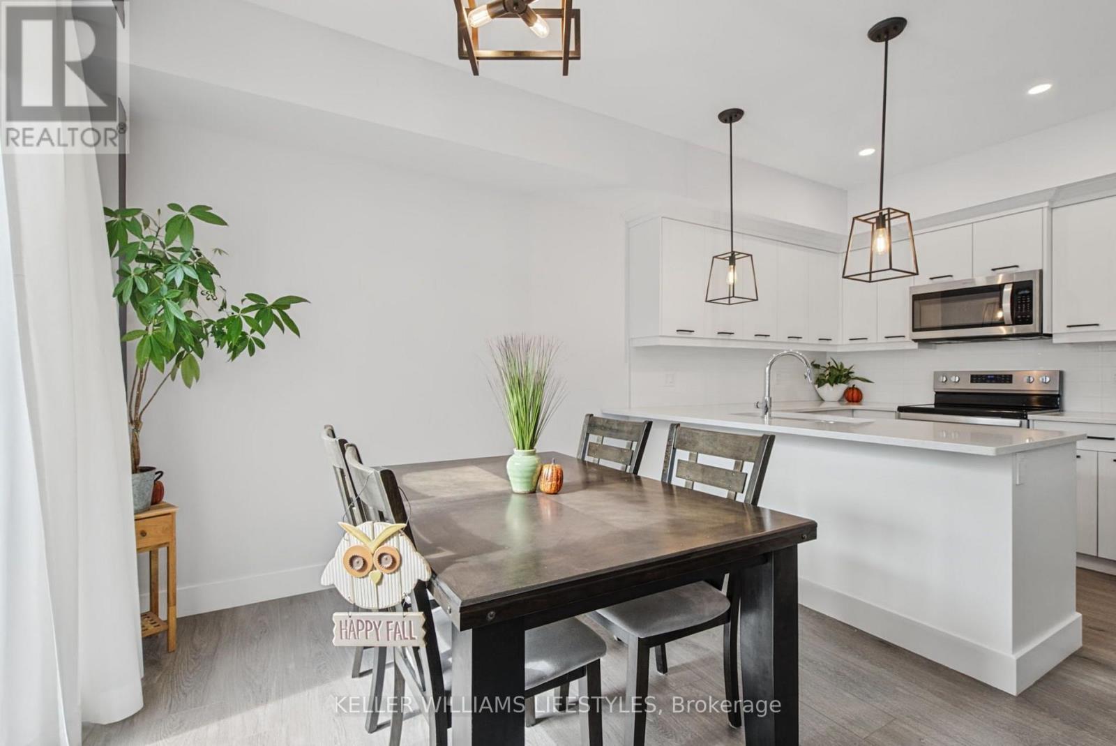 32 - 601 Lions Park Drive, Strathroy-Caradoc (Mount Brydges), ON