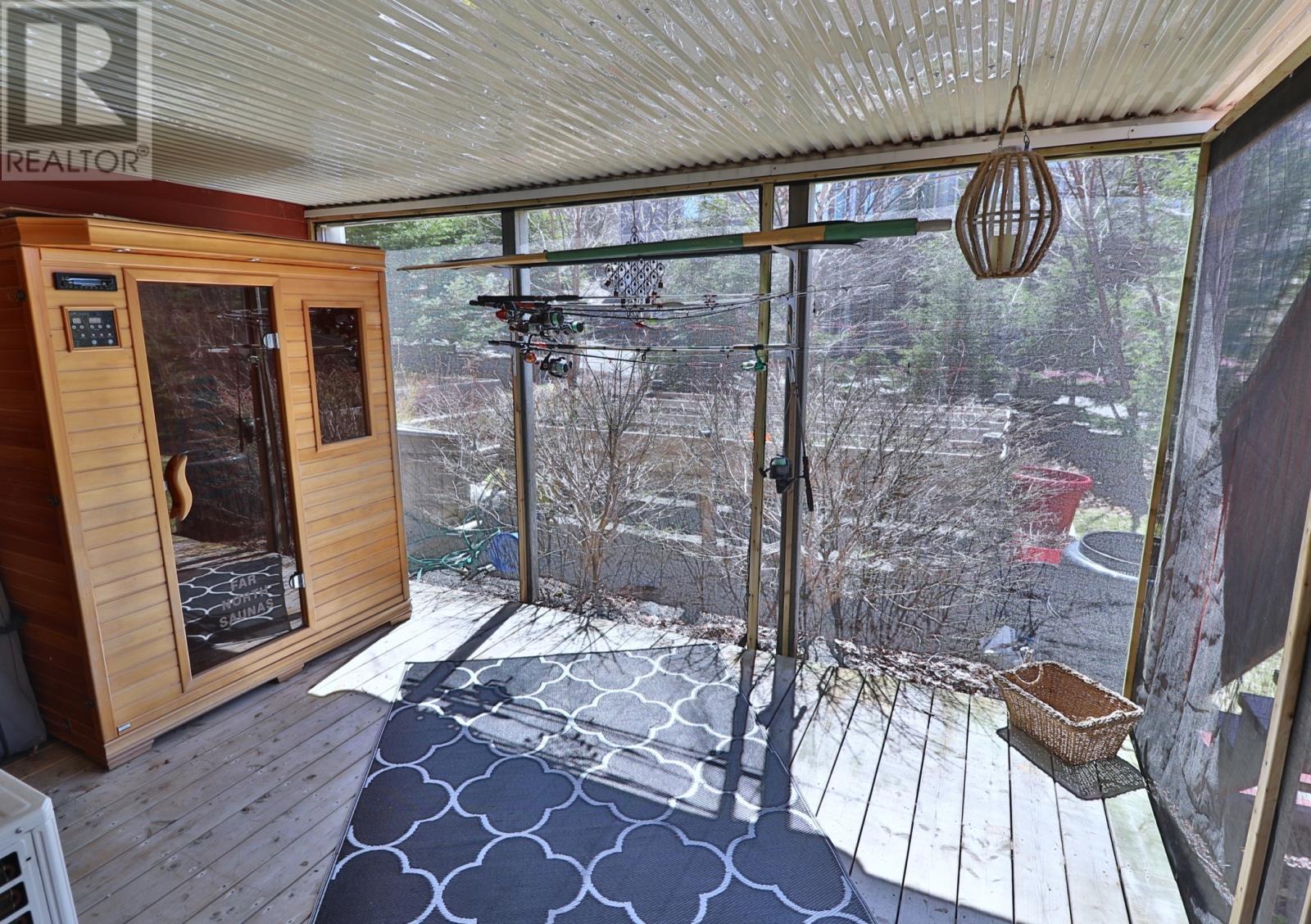 Sauna - 9-13 Chalkers Lane, Avondale, NL
