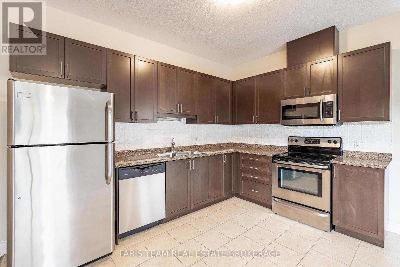 3118 Emperor Drive, Orillia, ON