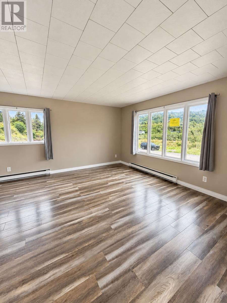 73 Beach Avenue, Salmon Cove, NL