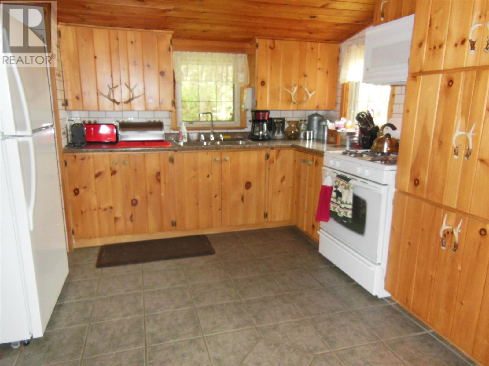 1943 V Line Rd, St. Joseph Island, ON