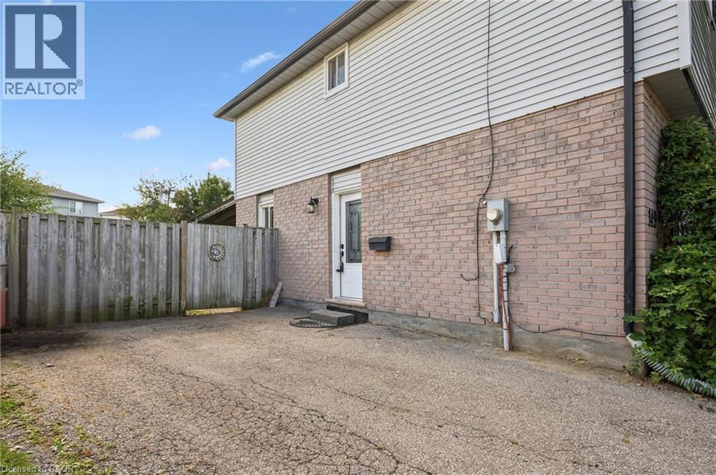 149 Ironstone Drive, Cambridge, ON
