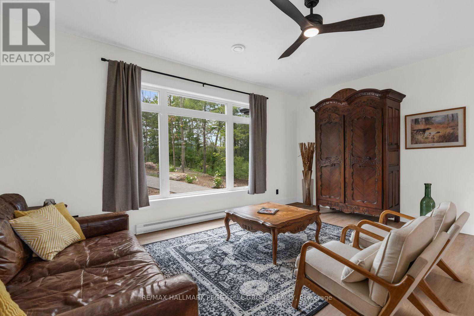 20 Hawkins Point Road, Georgian Bay, ON
