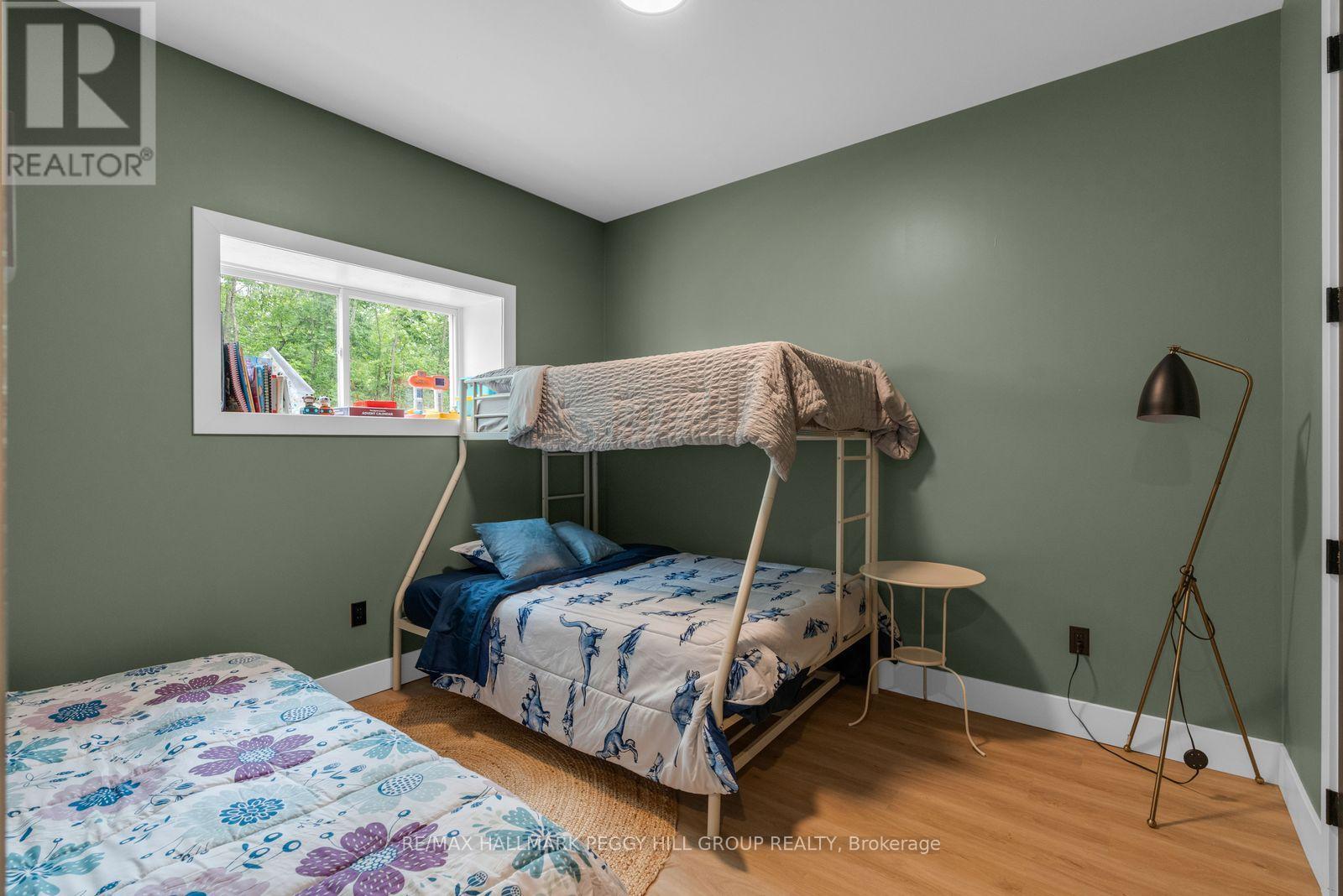 20 Hawkins Point Road, Georgian Bay, ON
