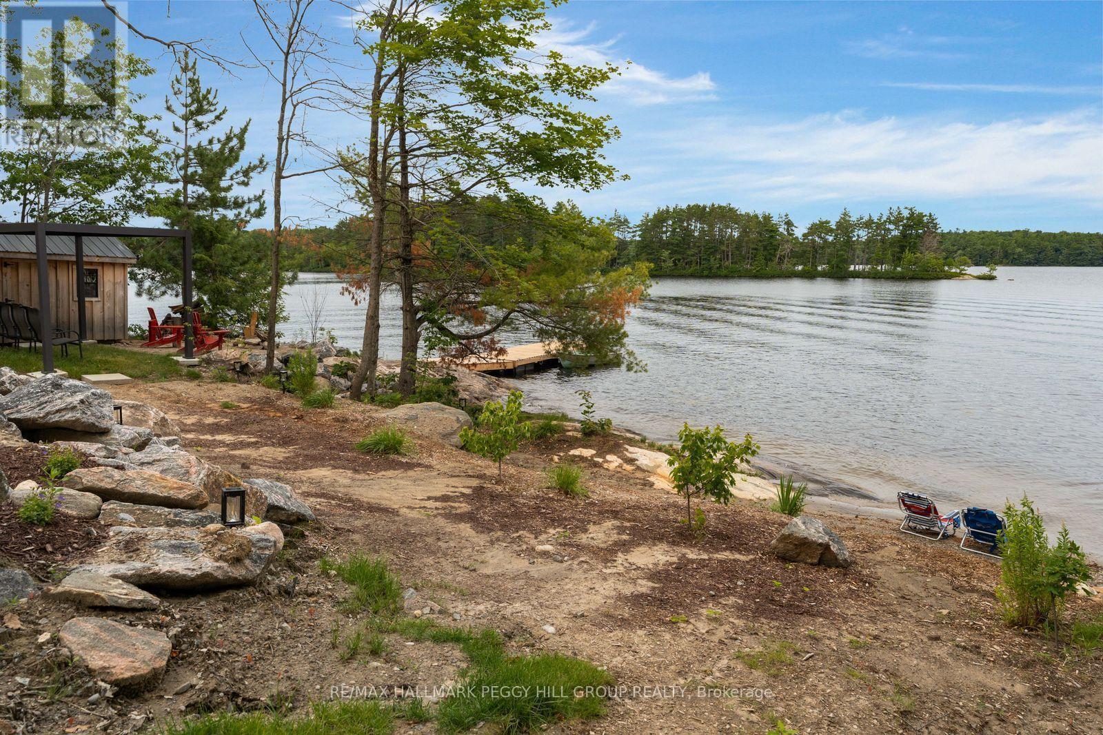 20 Hawkins Point Road, Georgian Bay, ON
