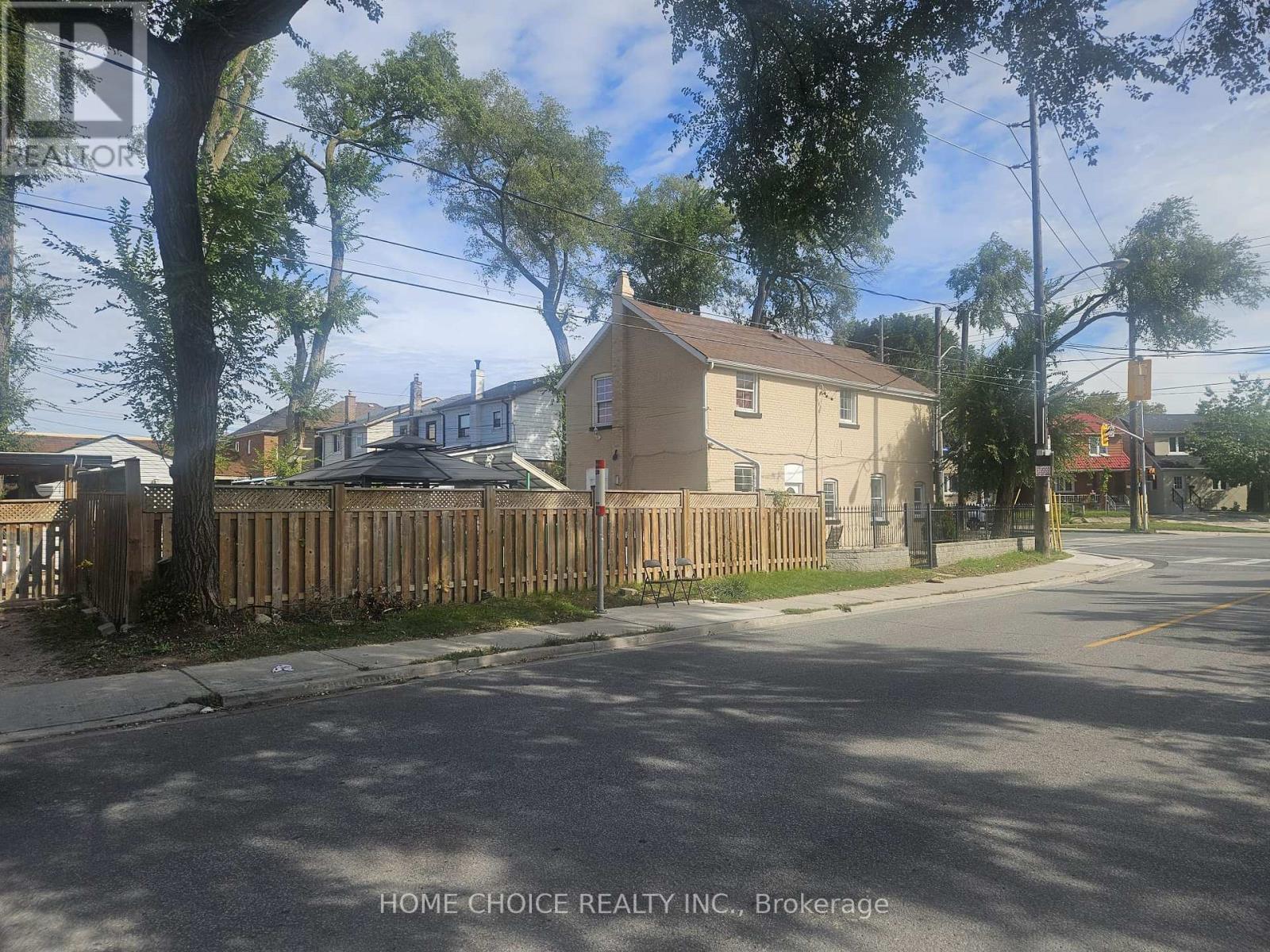 1232 Jane Street, Toronto, ON