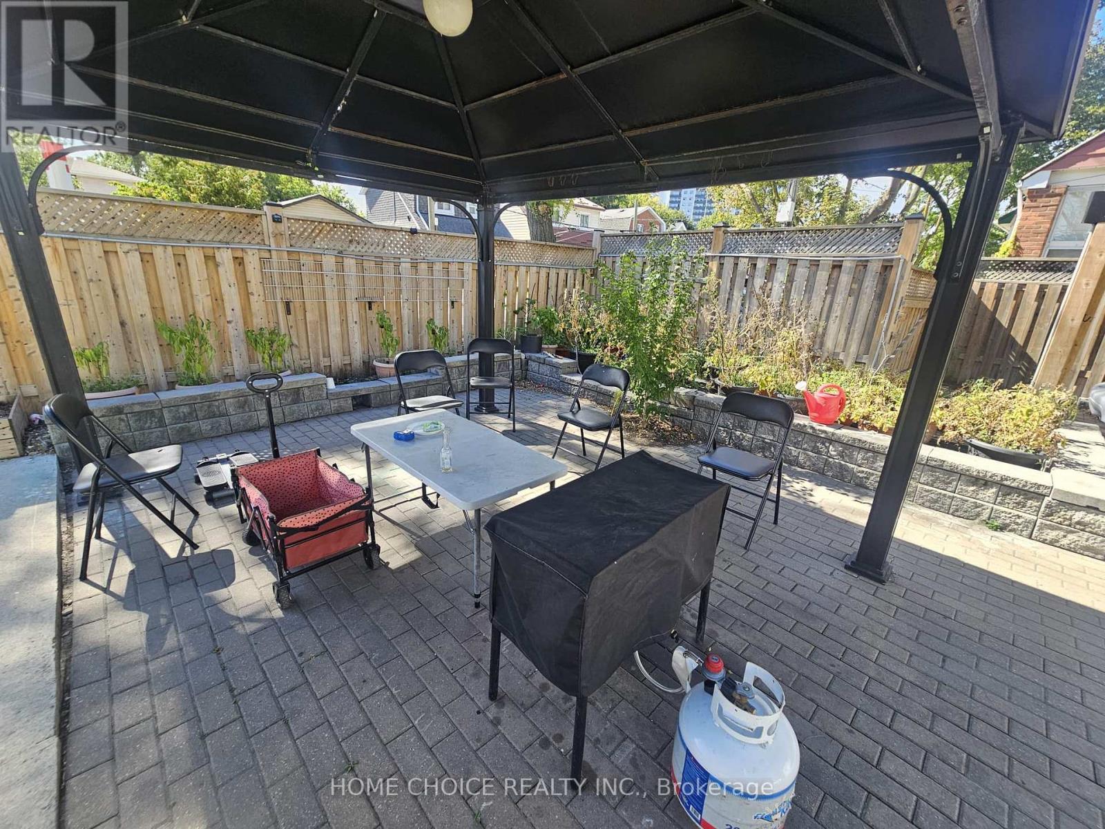 1232 Jane Street, Toronto, ON