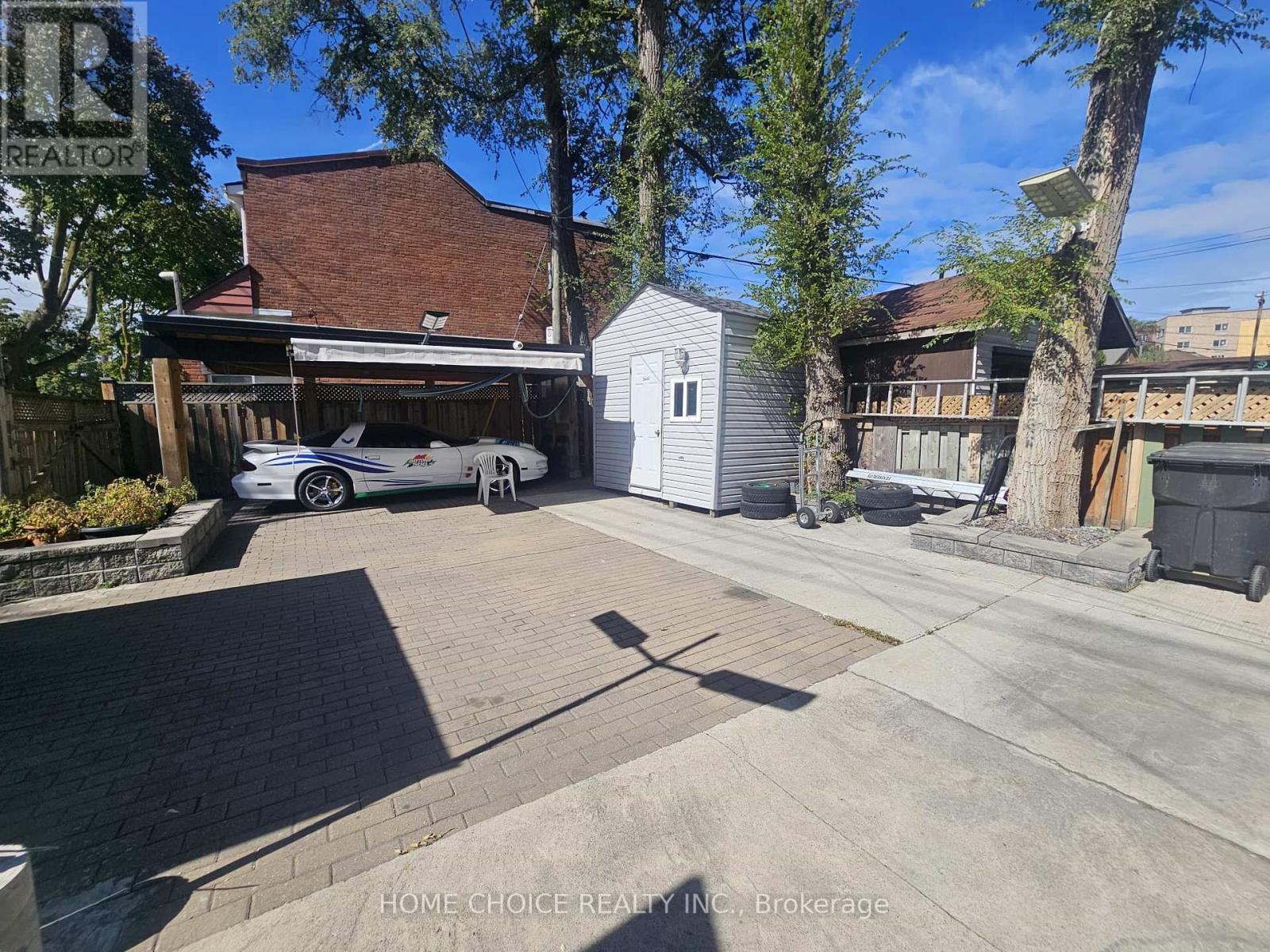 1232 Jane Street, Toronto, ON