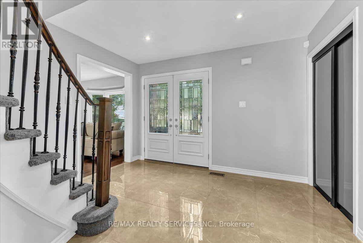 18 Corkett Drive, Brampton, ON