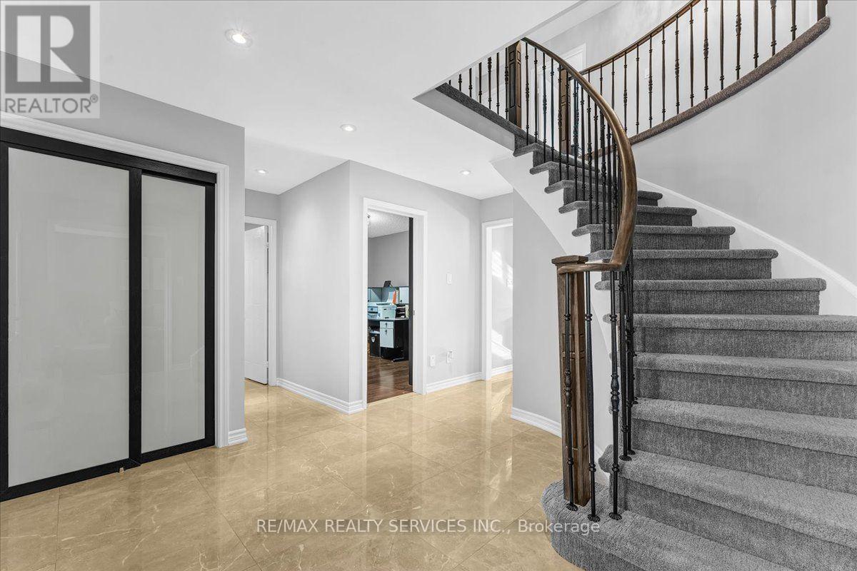 18 Corkett Drive, Brampton, ON