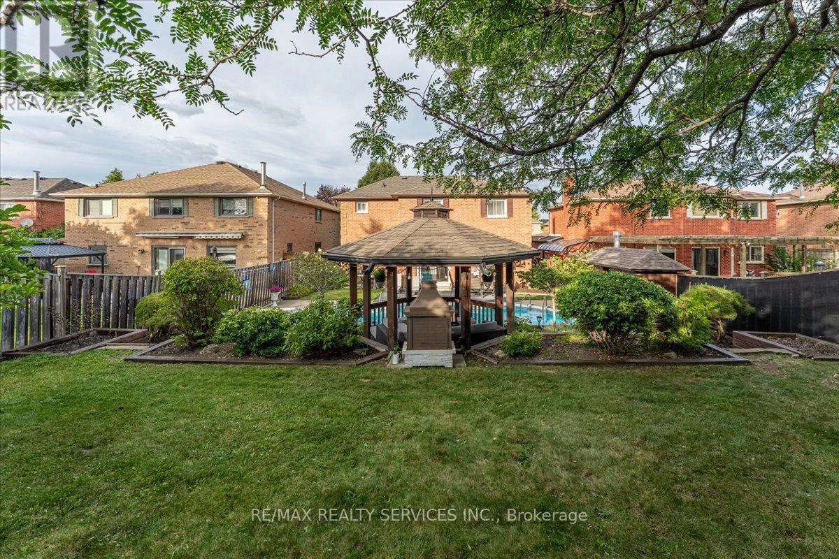 18 Corkett Drive, Brampton, ON