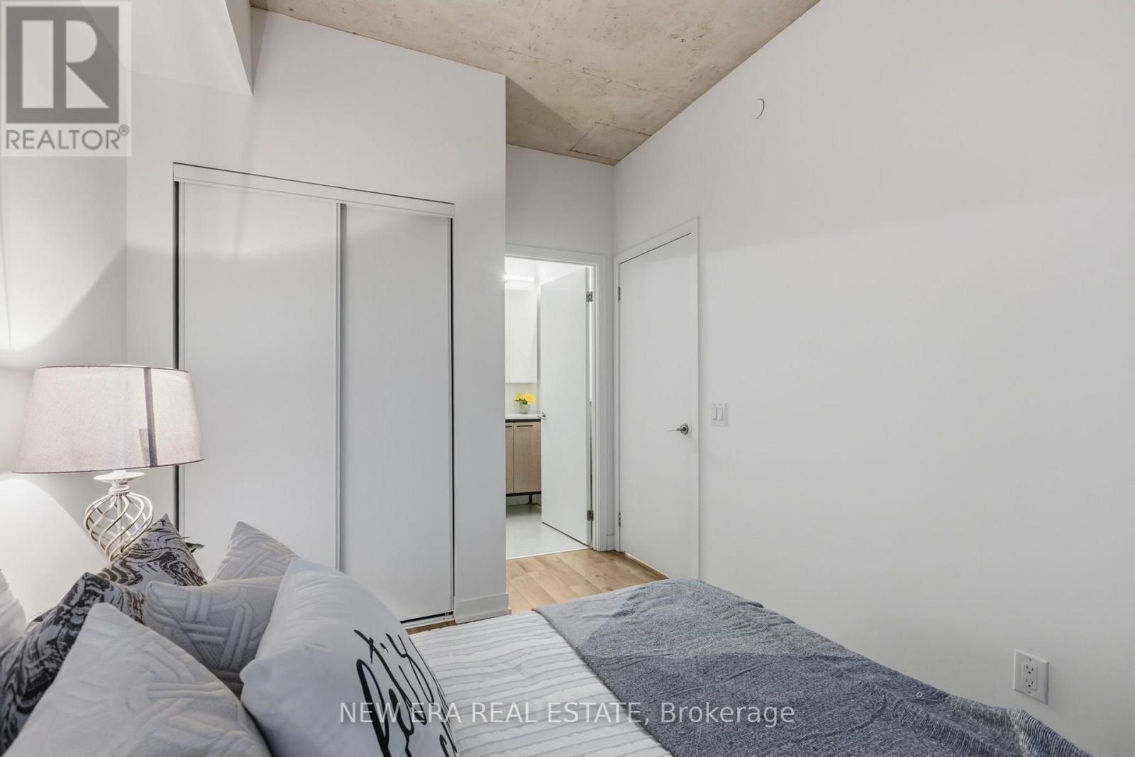301 - 1808 St. Clair Avenue W, Toronto, ON