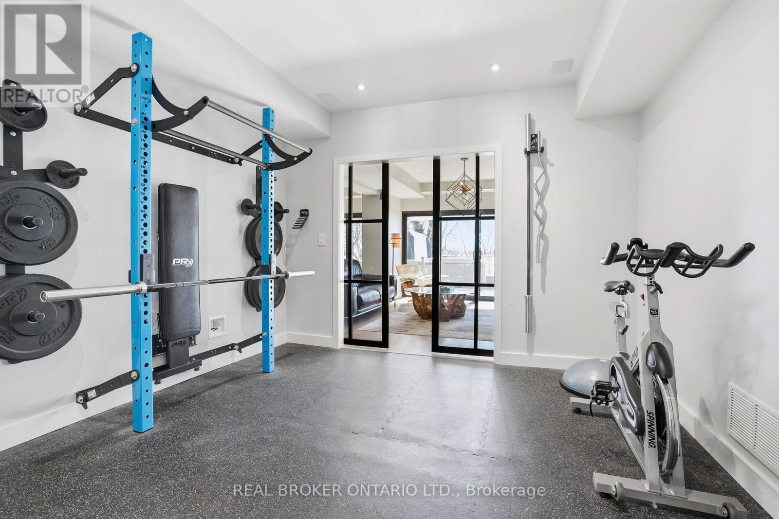868 Danforth Place, Burlington, ON
