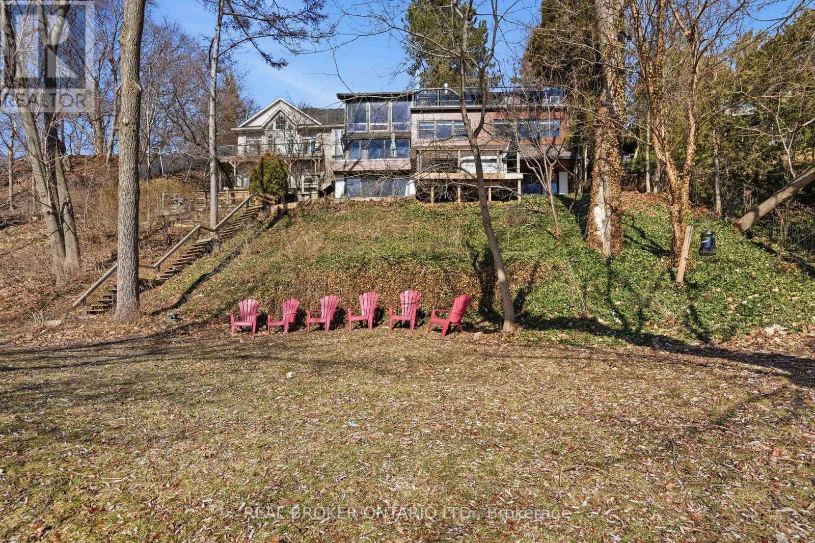 868 Danforth Place, Burlington, ON