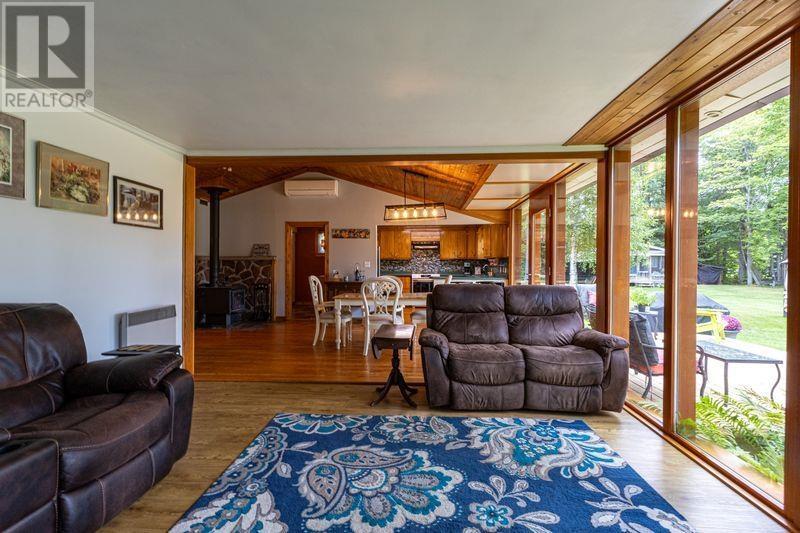10 Watercrescent, Goulais River, ON