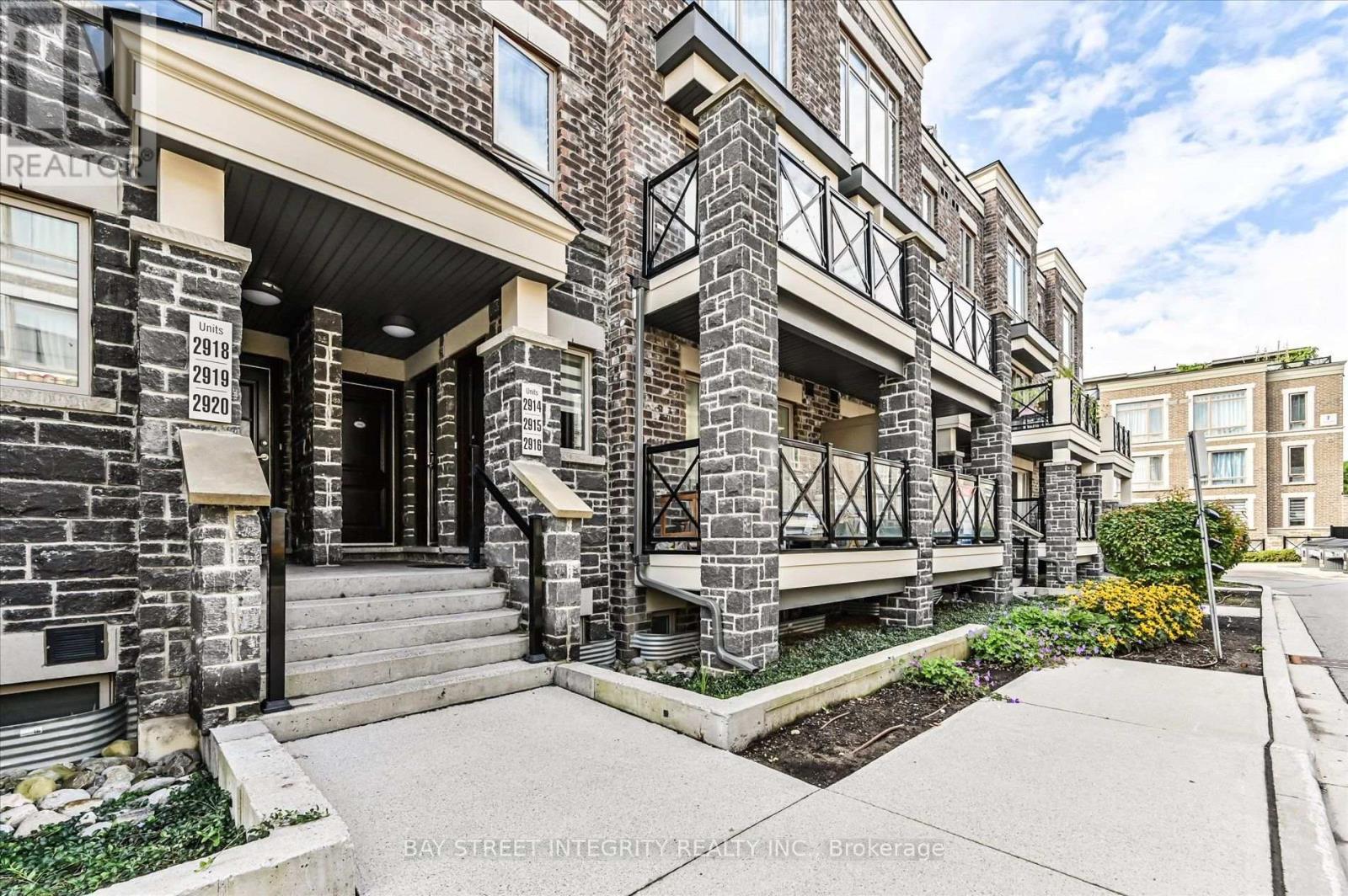 2916 - 15 Westmeath Lane, Markham, ON