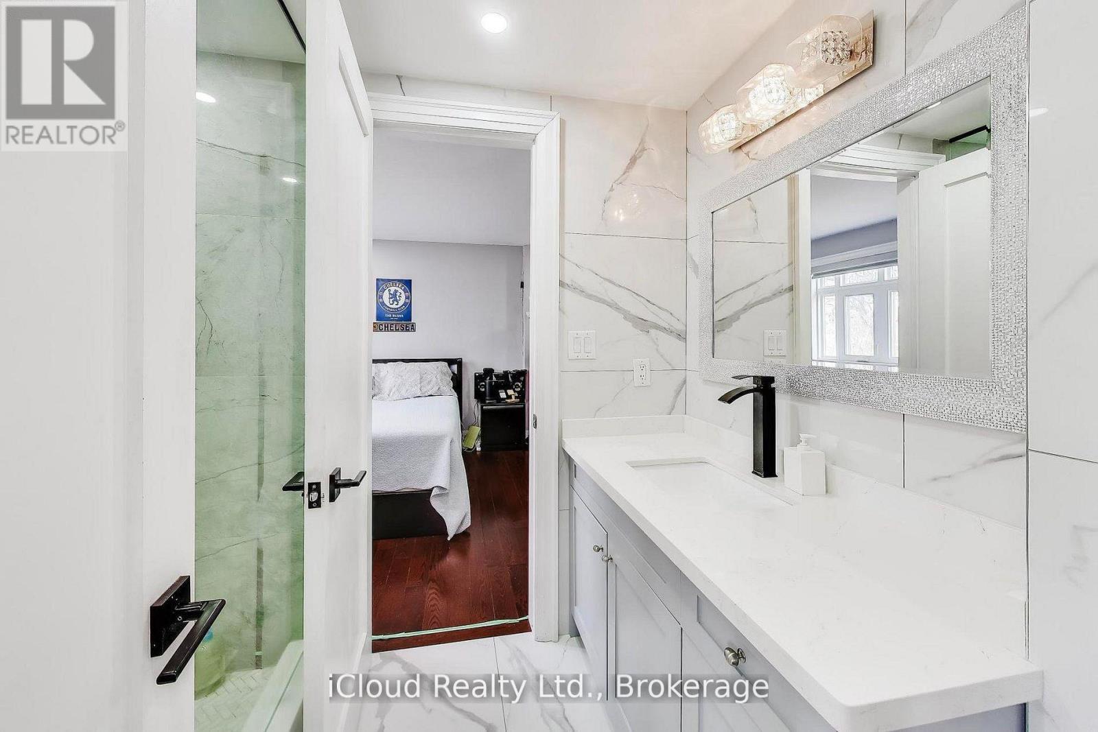 16175 Jane Street, King, ON