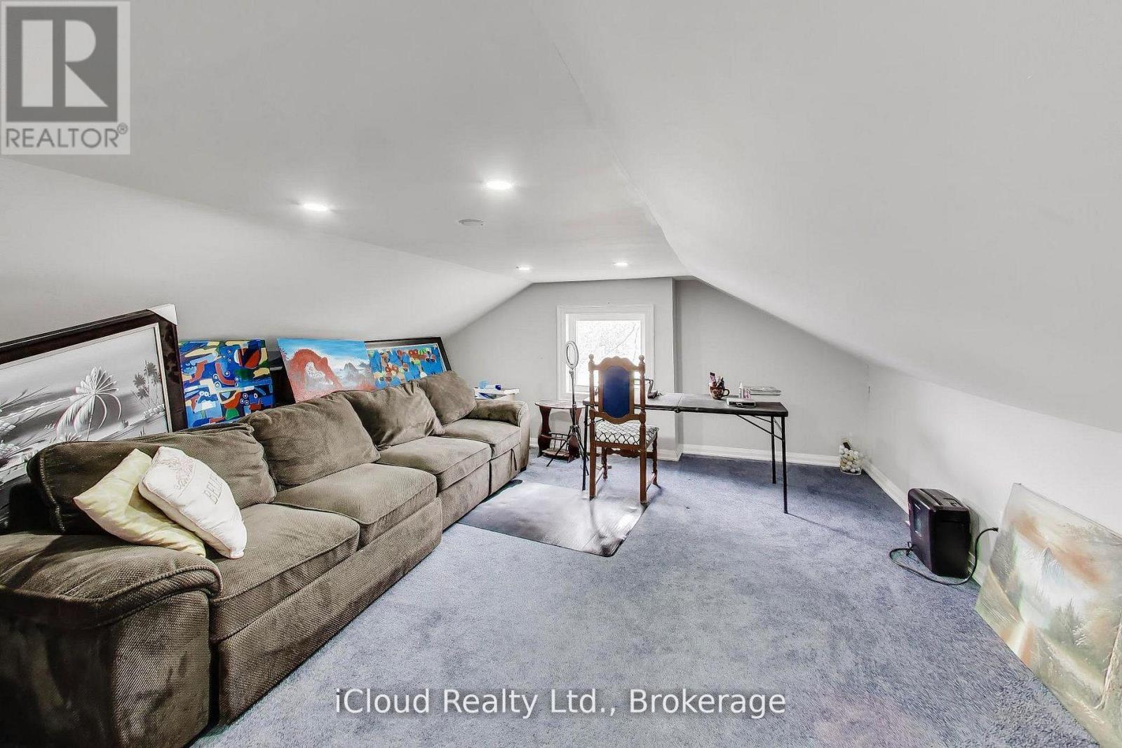 16175 Jane Street, King, ON