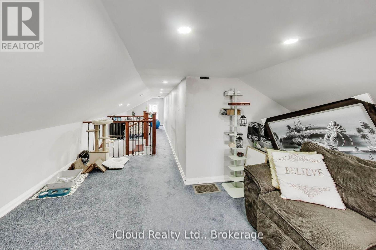 16175 Jane Street, King, ON