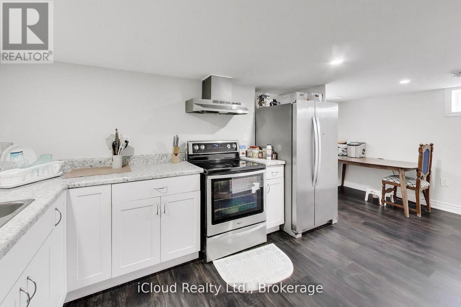 16175 Jane Street, King, ON