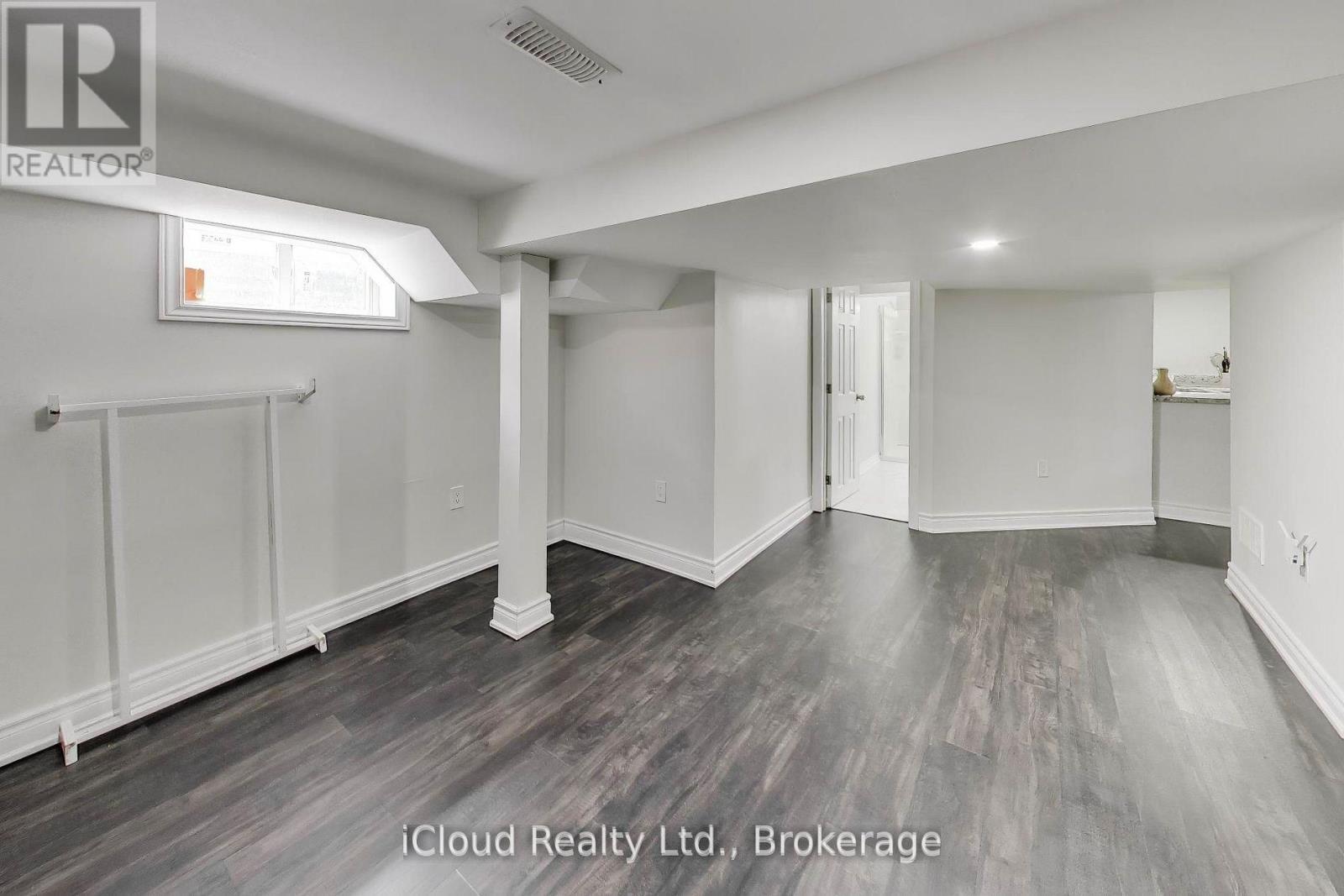 16175 Jane Street, King, ON