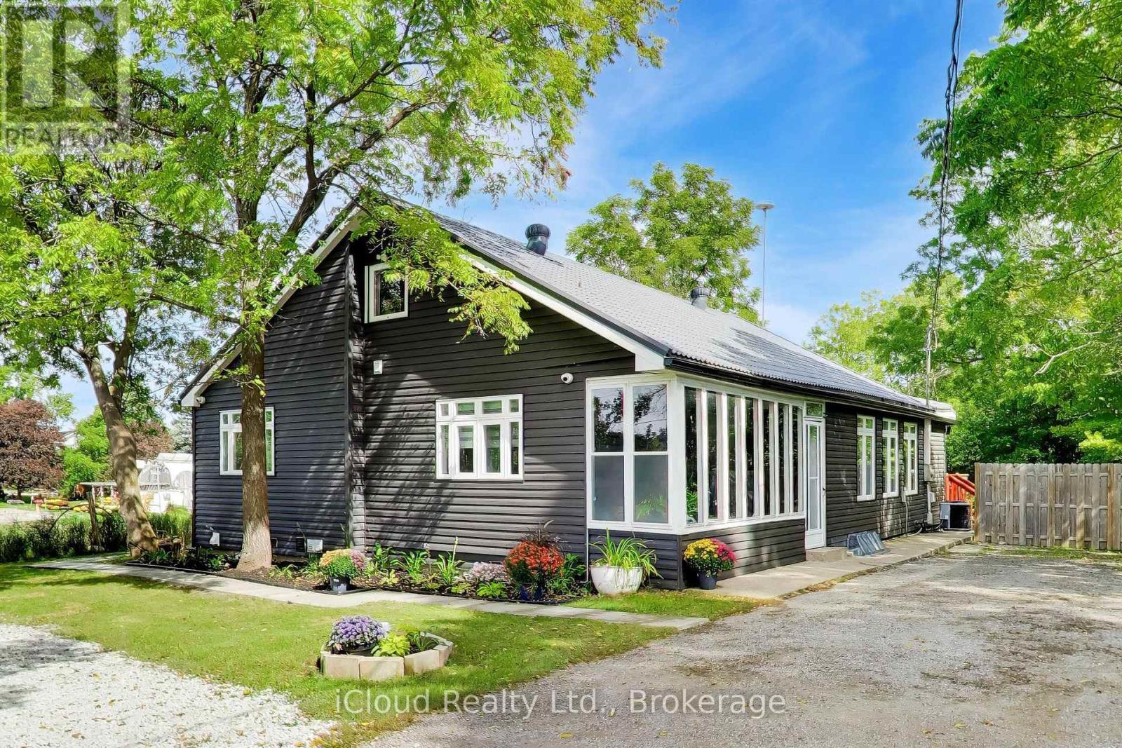 16175 Jane Street, King, ON