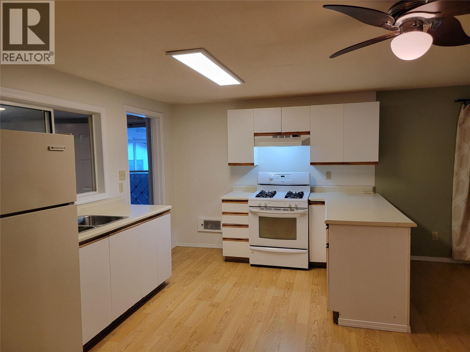 1483 Main Street, Olalla, BC