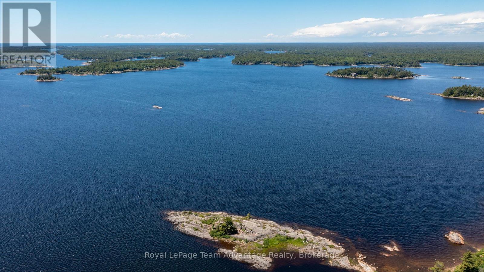 12 Tamarack Drive, The Archipelago (Archipelago North), ON