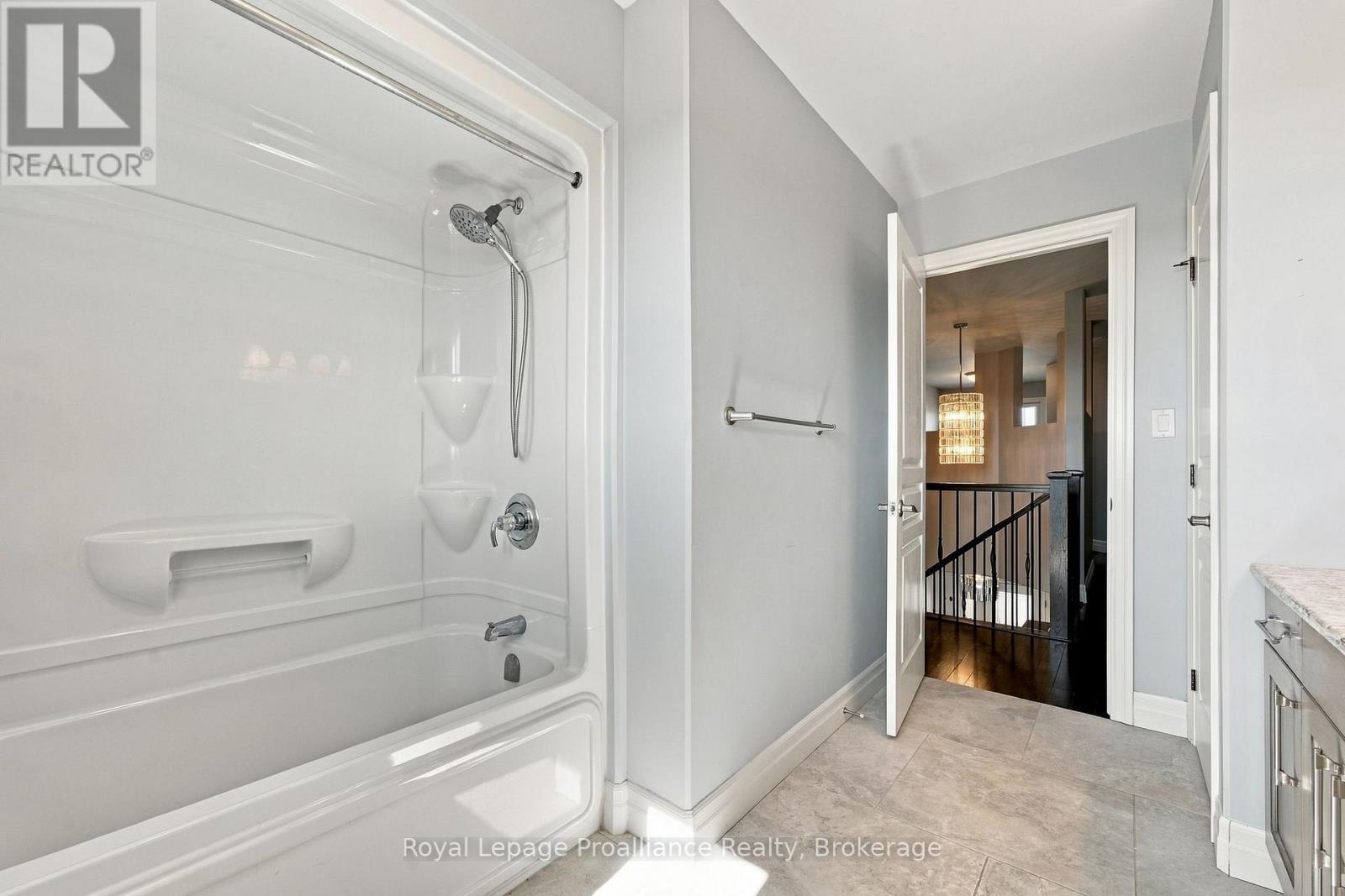 23 Crews Crescent, Quinte West (Murray Ward), ON