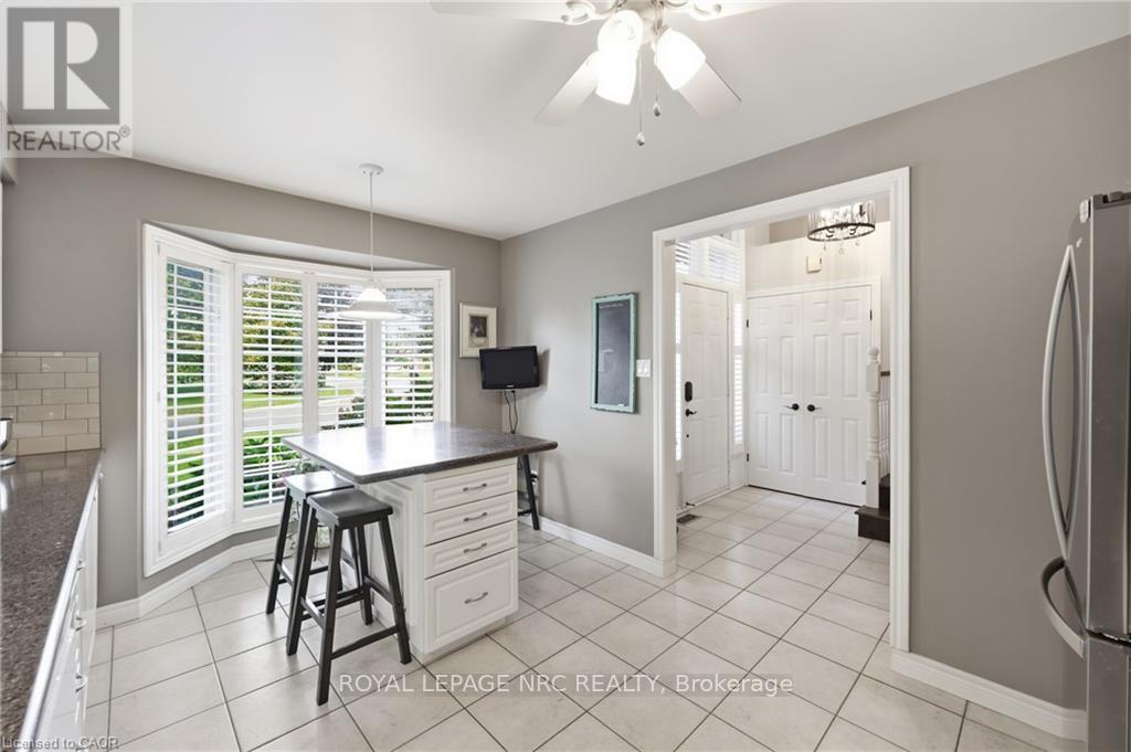 16 Red Haven Drive, Grimsby, ON