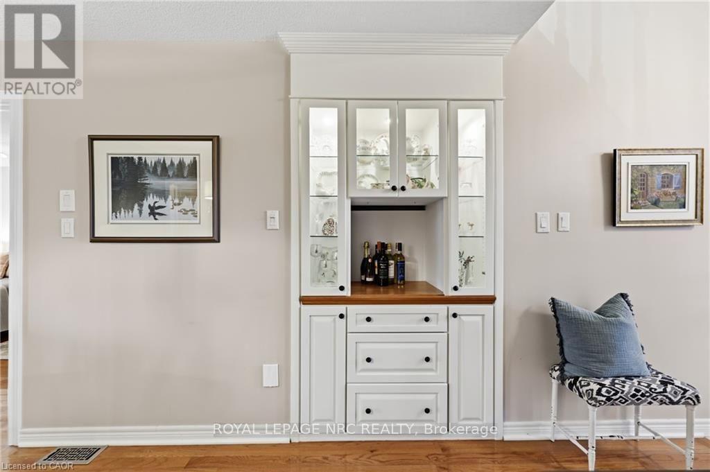 16 Red Haven Drive, Grimsby, ON
