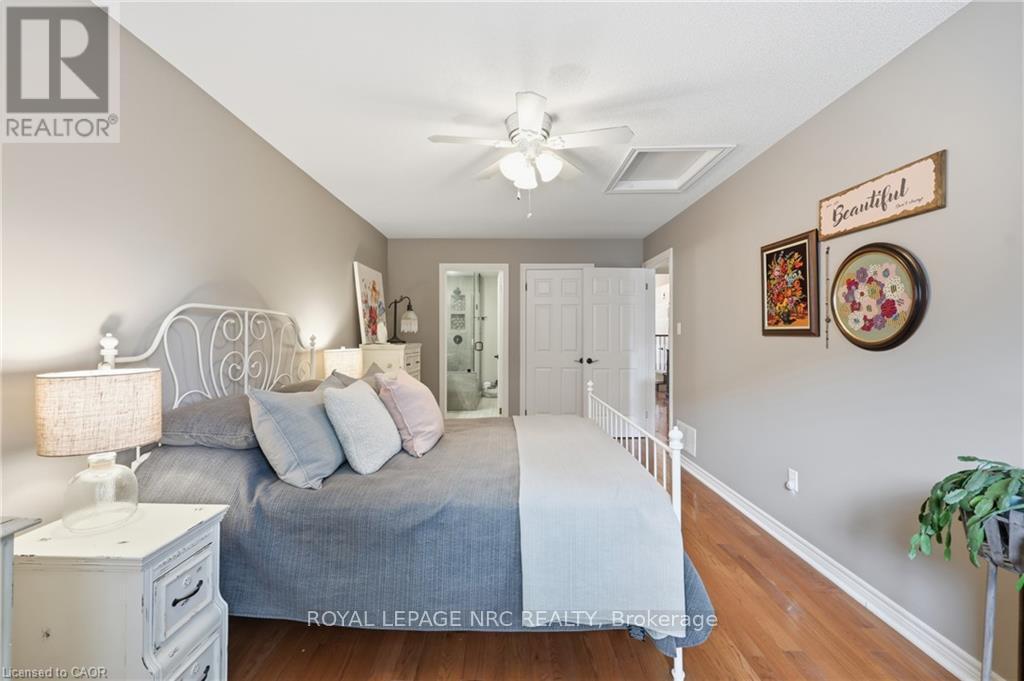 16 Red Haven Drive, Grimsby, ON