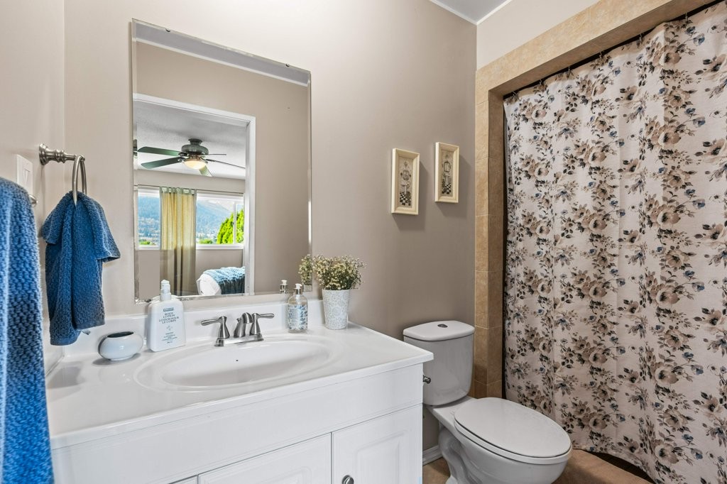 5664 L & A Road, Vernon, BC