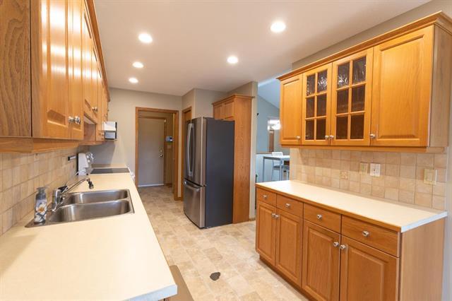 10-55 Bairdmore Blvd, Winnipeg, MB