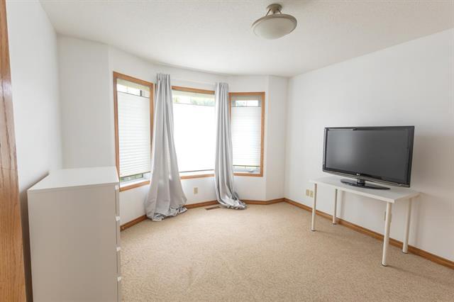 10-55 Bairdmore Blvd, Winnipeg, MB