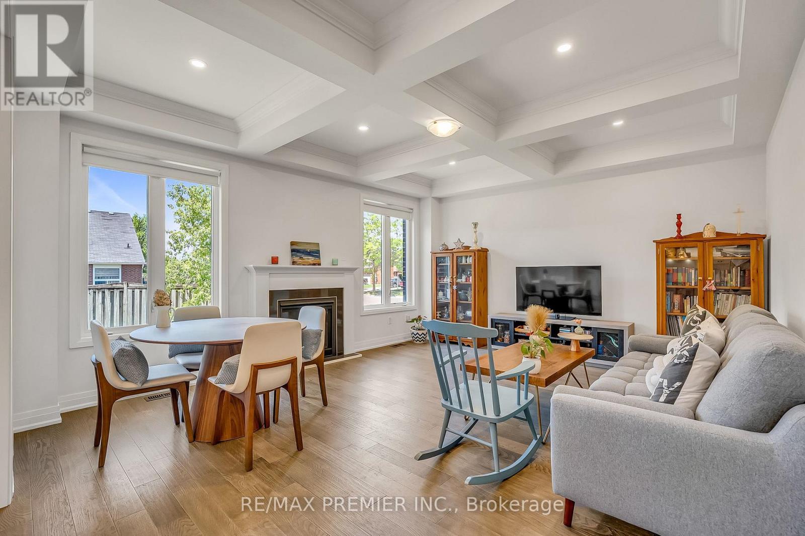 25 Low Boulevard, Uxbridge, ON