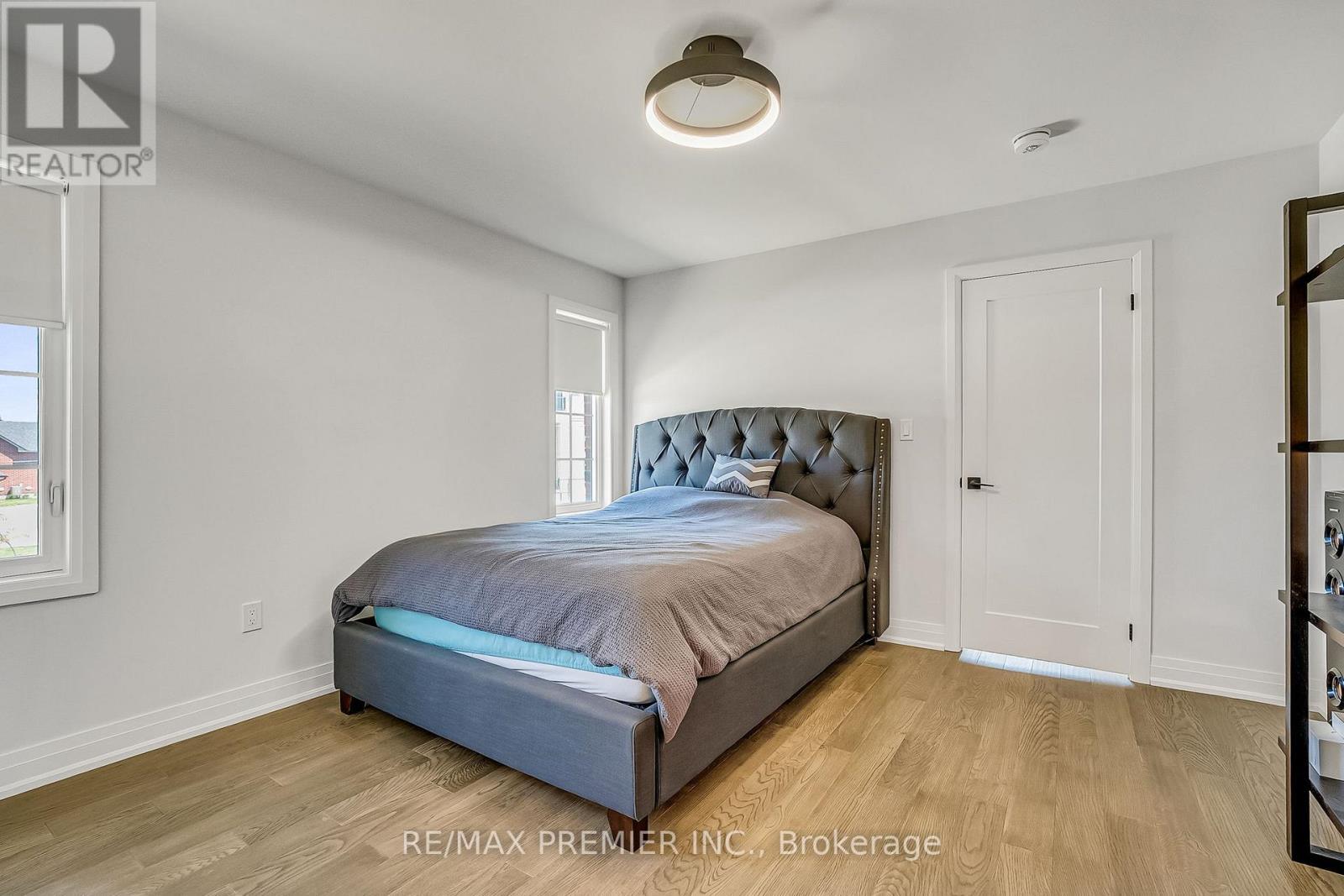 25 Low Boulevard, Uxbridge, ON