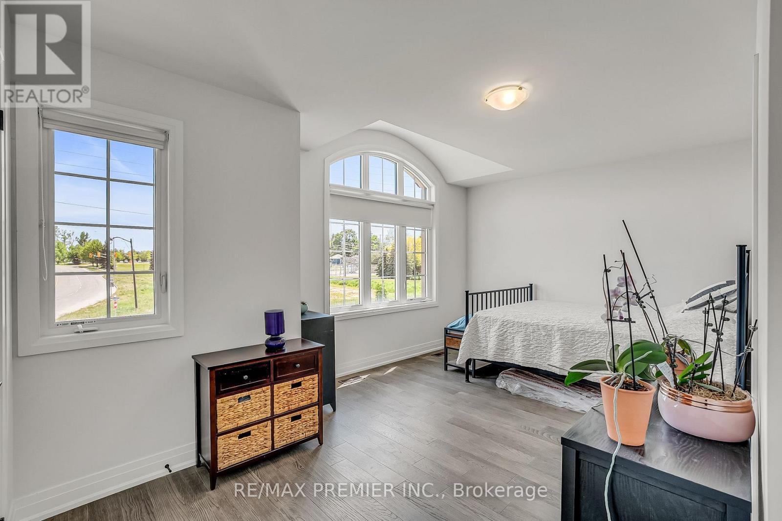 25 Low Boulevard, Uxbridge, ON