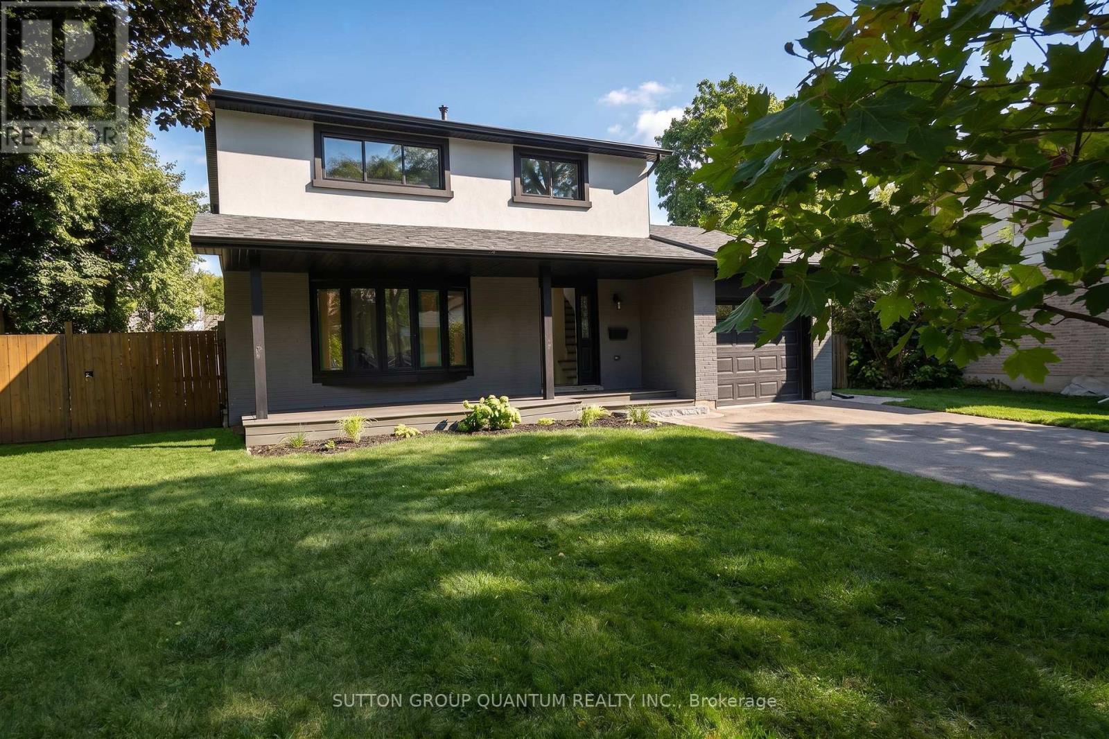 1237 Sycamore Drive, Burlington, ON