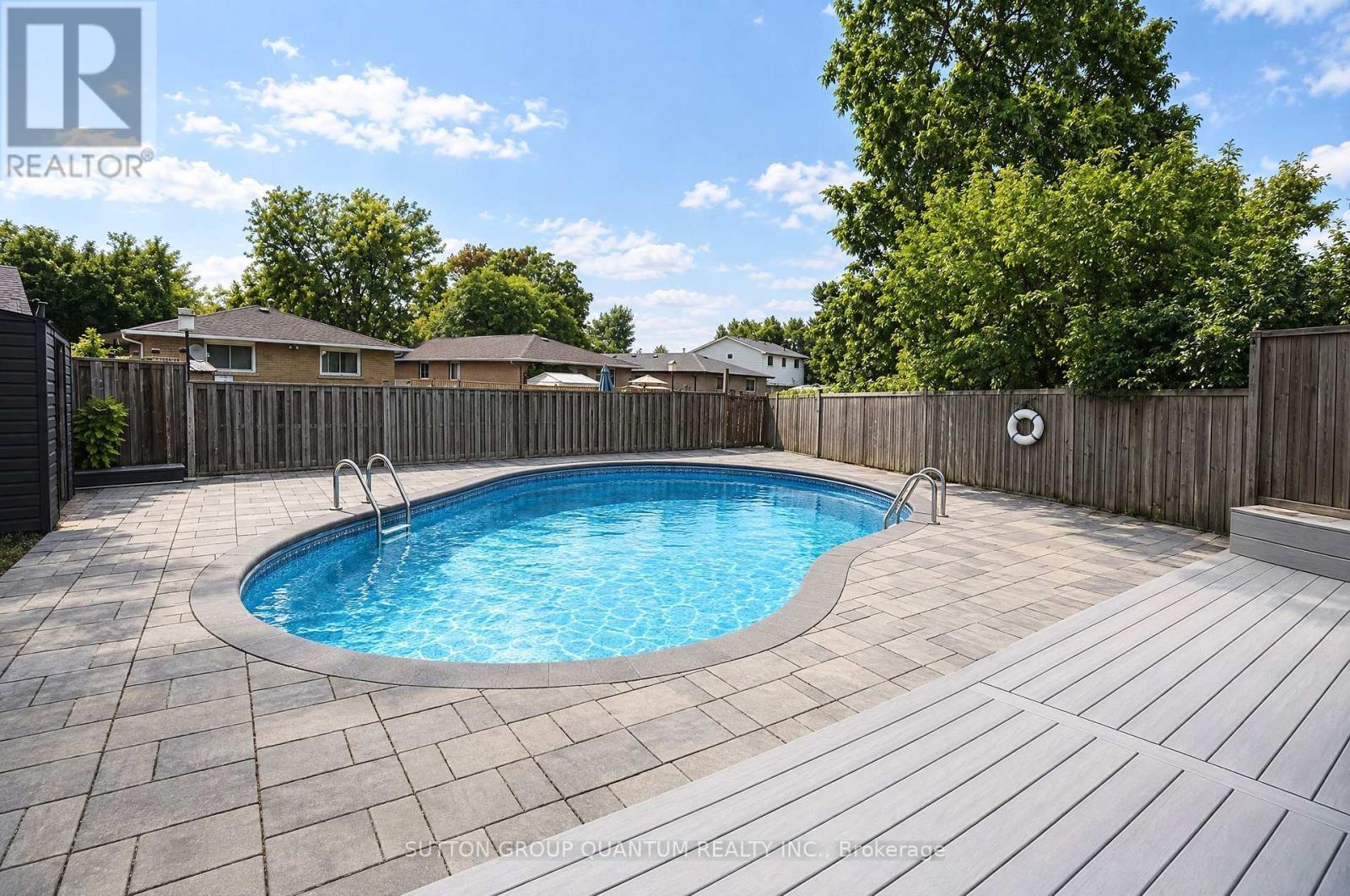 1237 Sycamore Drive, Burlington, ON
