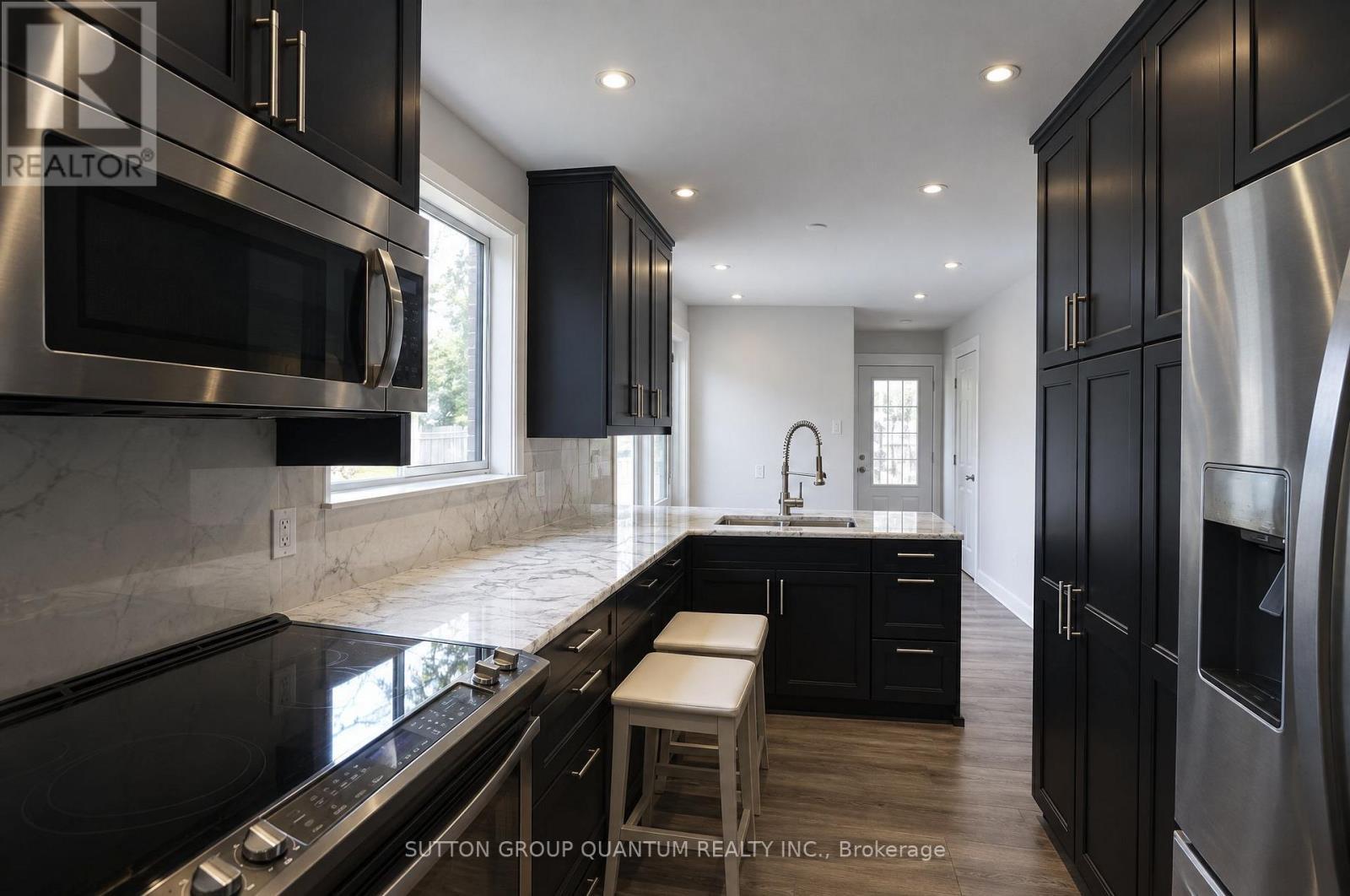 1237 Sycamore Drive, Burlington, ON