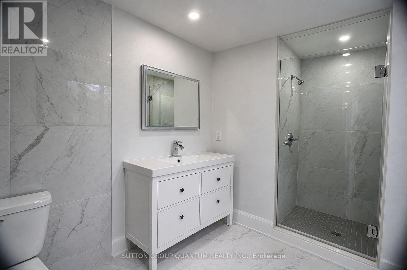1237 Sycamore Drive, Burlington, ON