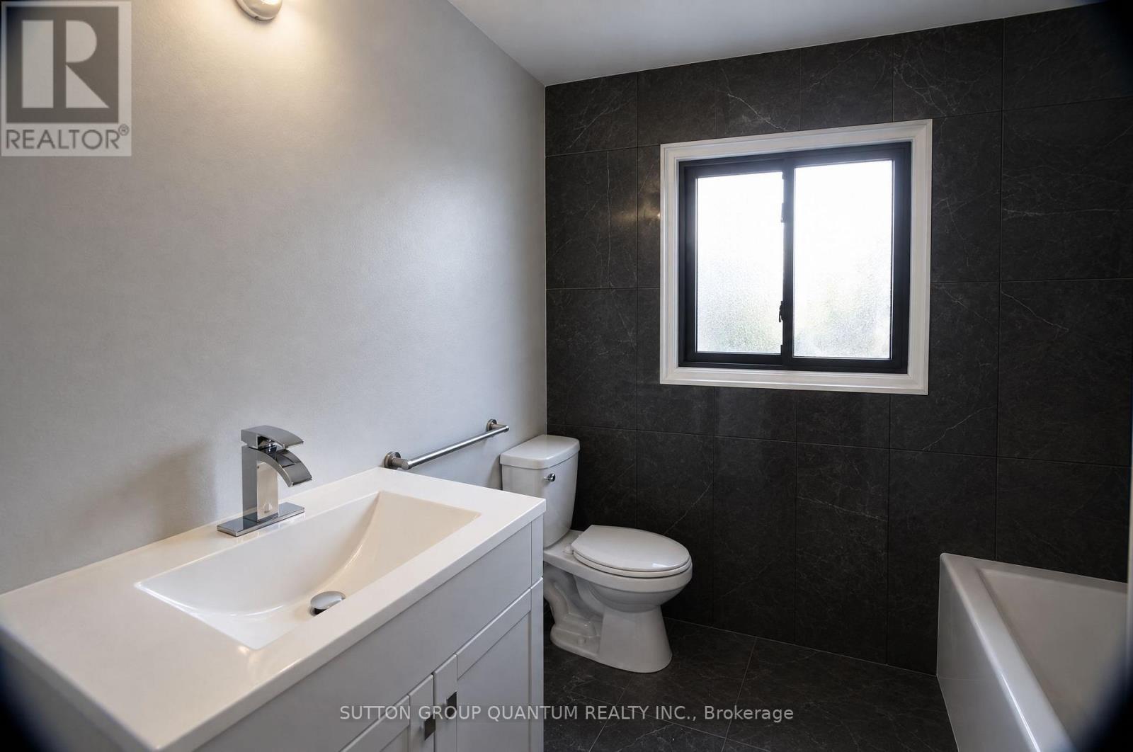 1237 Sycamore Drive, Burlington, ON