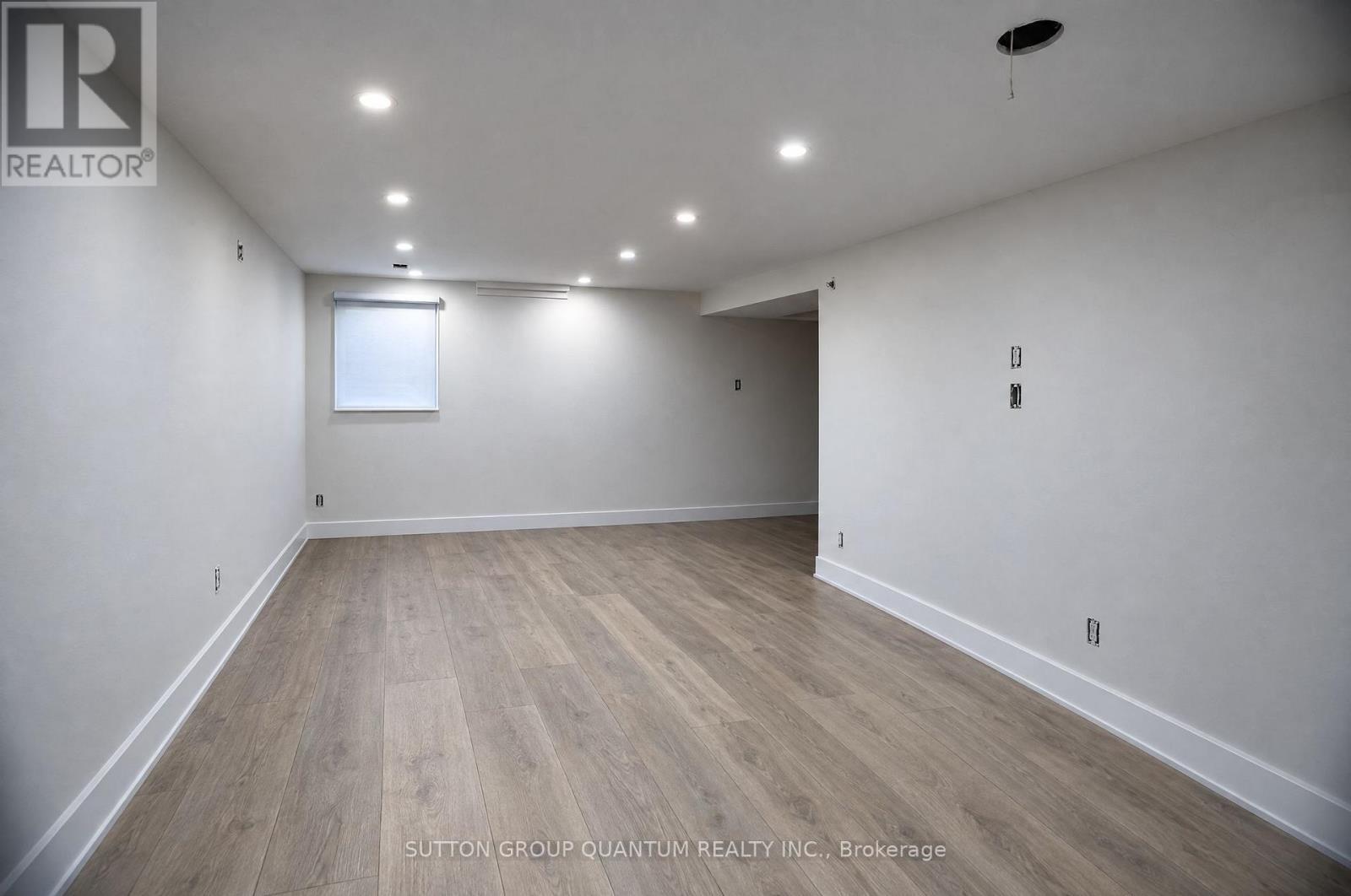 1237 Sycamore Drive, Burlington, ON