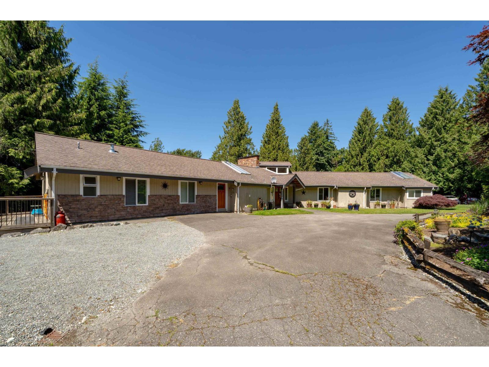 25177 64 Avenue, Langley, BC