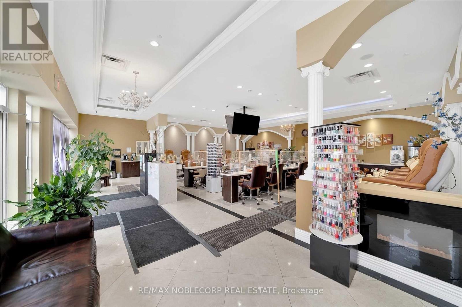 5&6 - 10501 Weston Road, Vaughan, ON