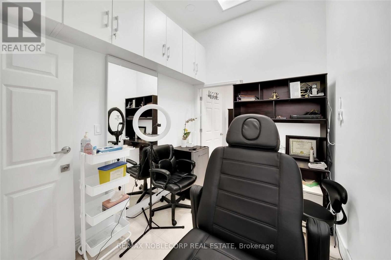 5&6 - 10501 Weston Road, Vaughan, ON