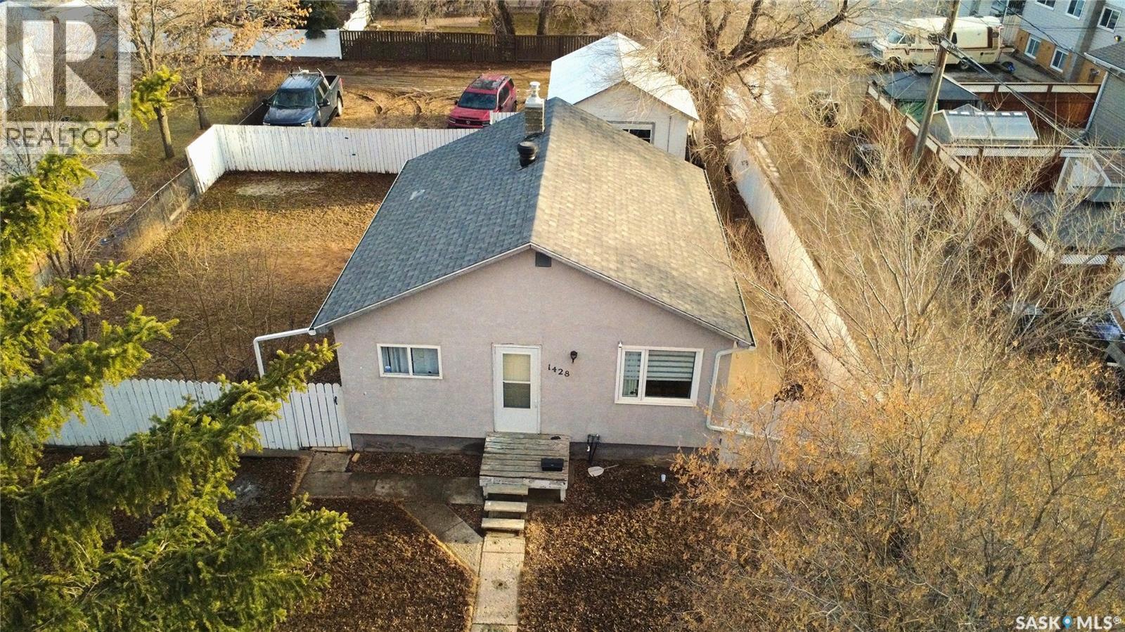 1428 Winnie Street, Swift Current, SK